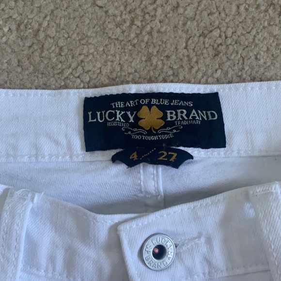 🍀Lucky Brand white sweet crop denim jeans - Picture 6 of 15